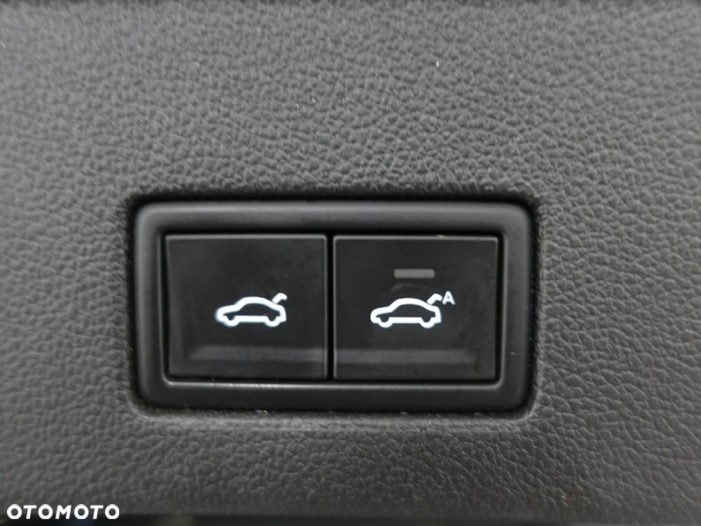 Volkswagen Touareg 4.0 V8 TDI SCR 4Motion Automatik - 24