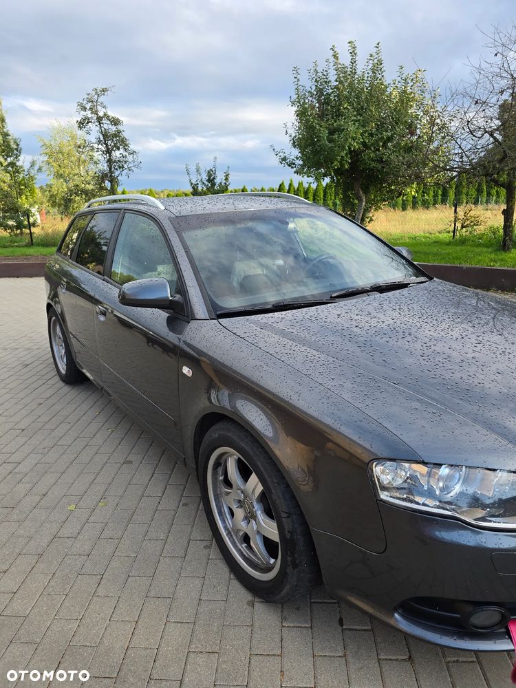 Audi A4 Avant - 6