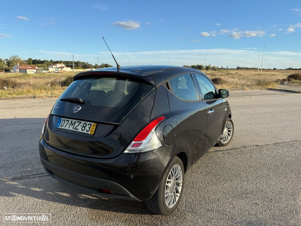 Lancia Ypsilon 1.2 S&S Platinum - 8