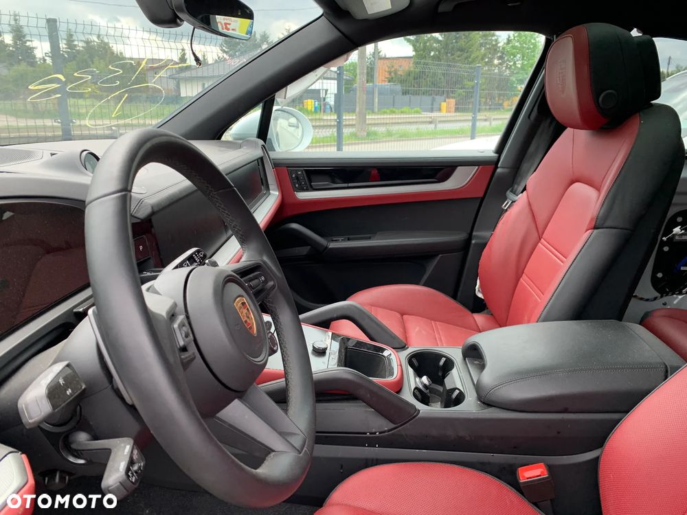 Porsche Cayenne Tiptronic S - 15