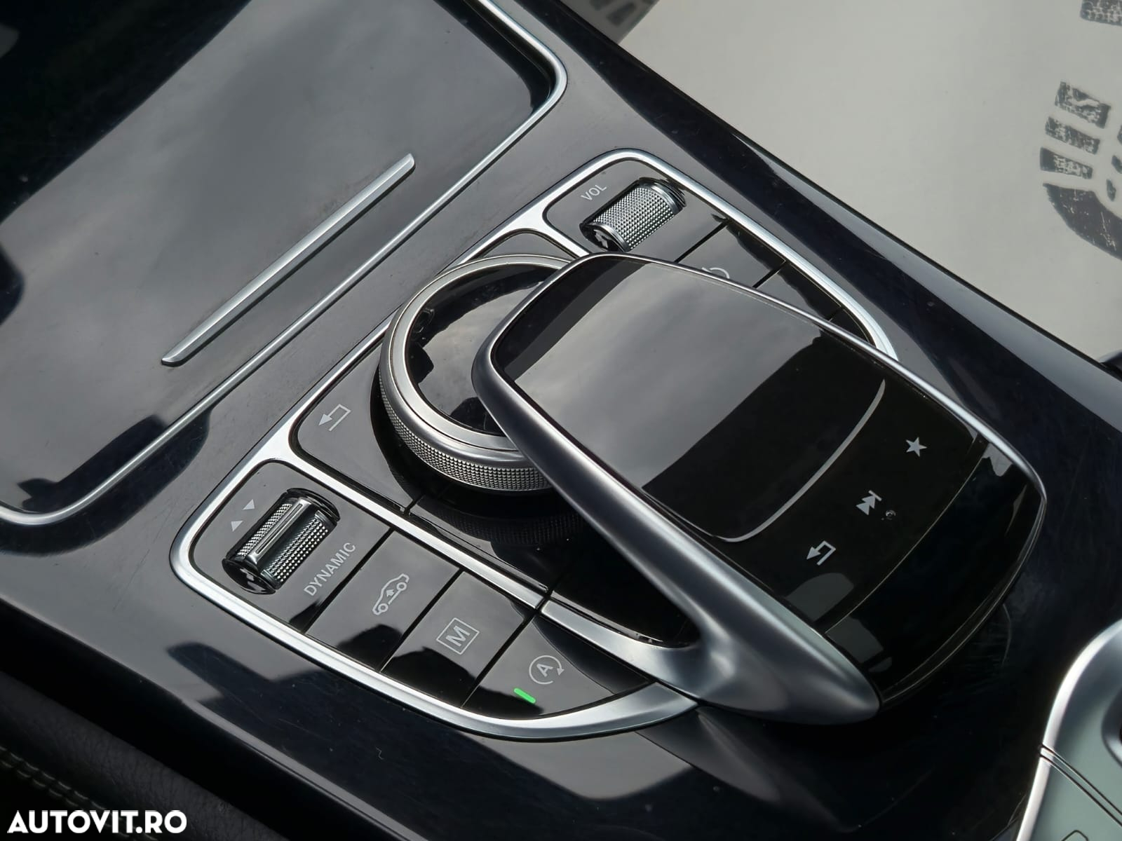 Mercedes-Benz GLC 250 d 4Matic 9G-TRONIC AMG Line - 18