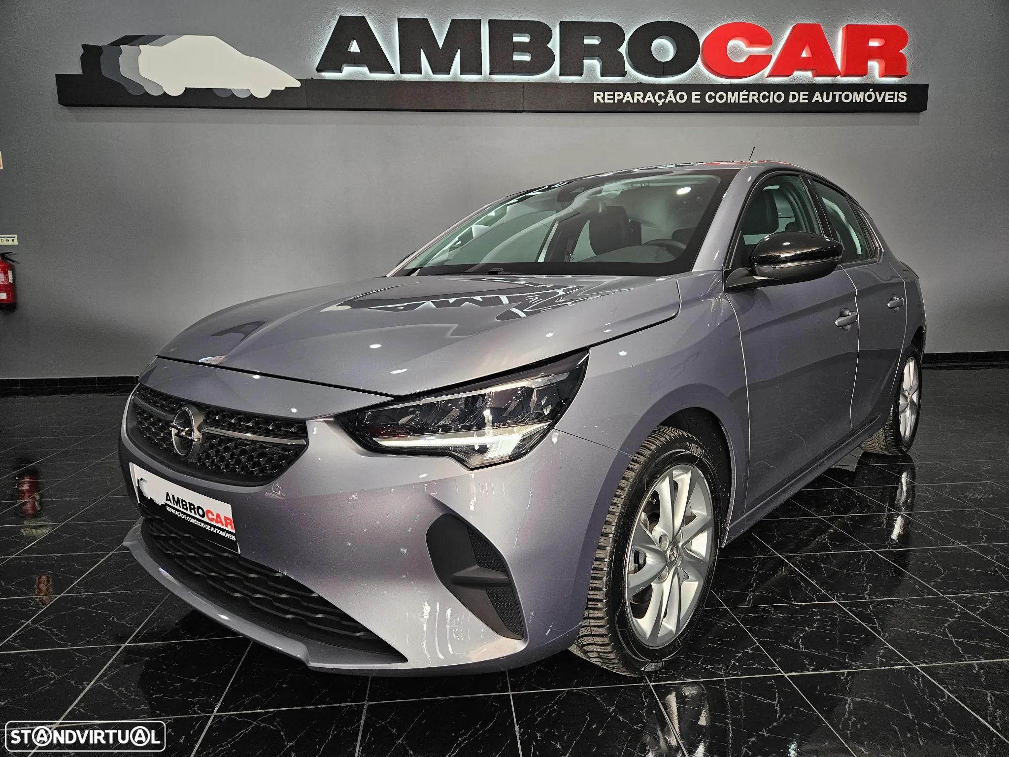 Opel Corsa 1.5 D Business Edition - 1