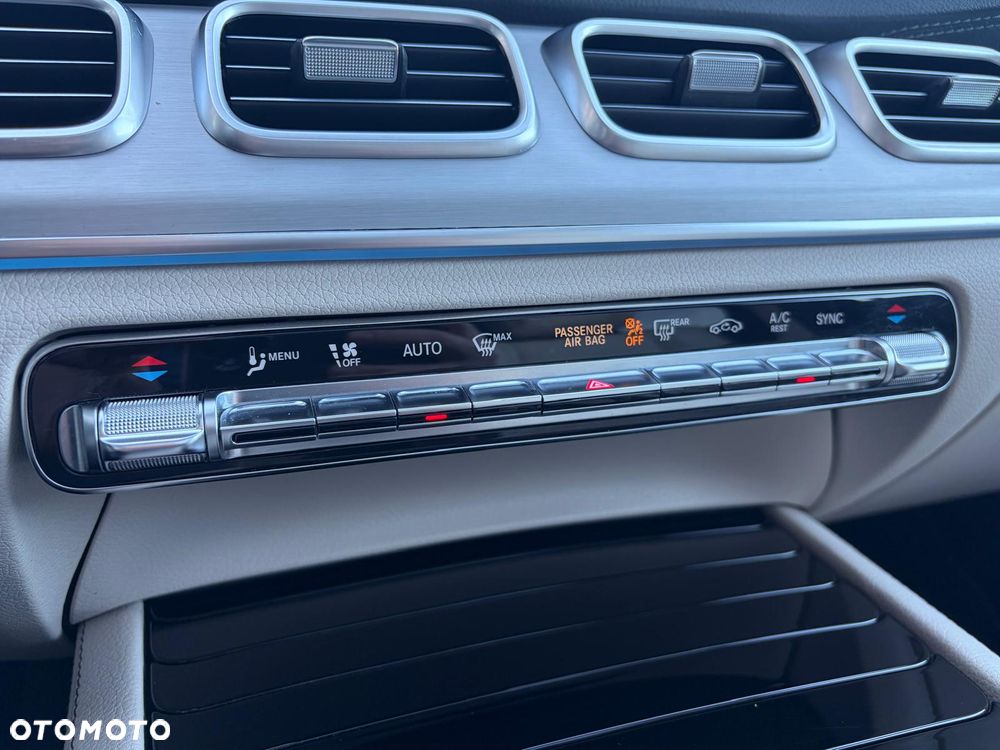 Mercedes-Benz GLE 300 d 4-Matic Premium Plus - 30