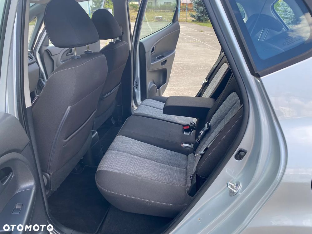 Kia Venga 1.6 CVVT Automatik Vision - 16