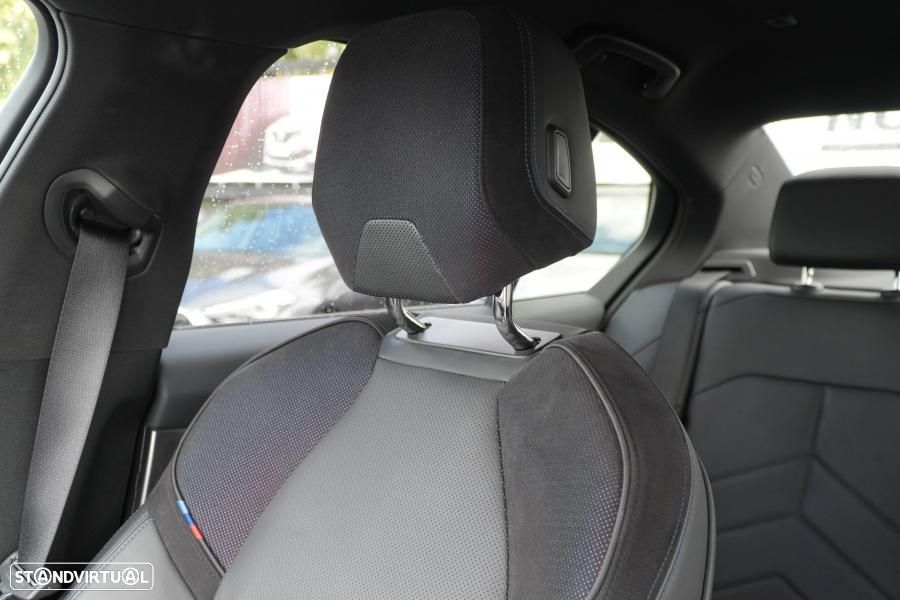BMW 520 d Pack Desportivo M Auto - 21