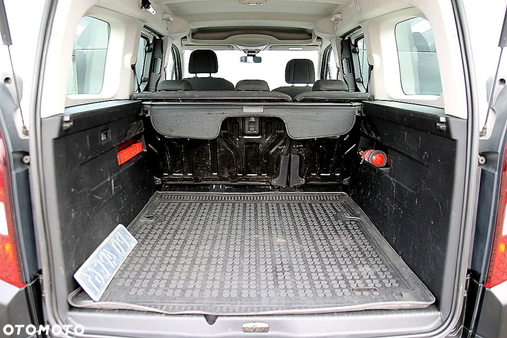 Peugeot Rifter - 26