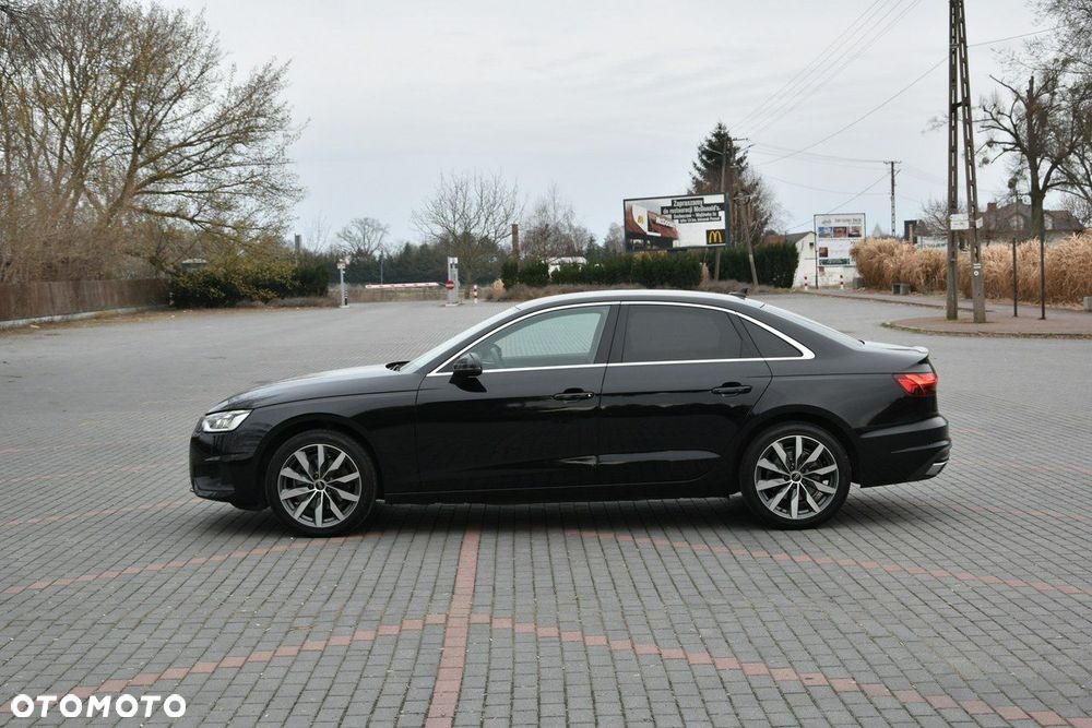 Audi A4 Limousine - 4