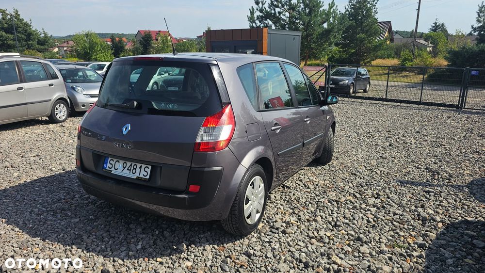 Renault Scenic 1.6 16V Confort Authentique - 5