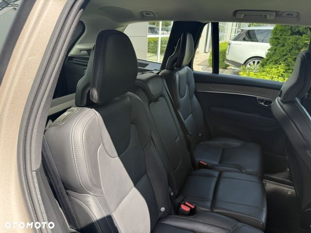 Volvo XC 90 B5 B AWD Plus Bright - 38