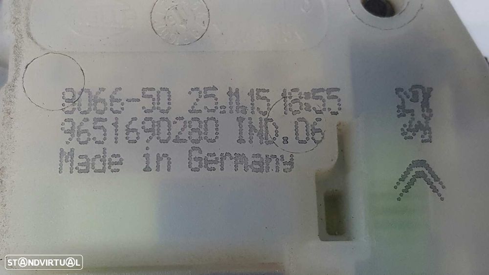 MOTOR FECHO CENTRAL DA MALA CITROEN DS4 DESIGN - 2