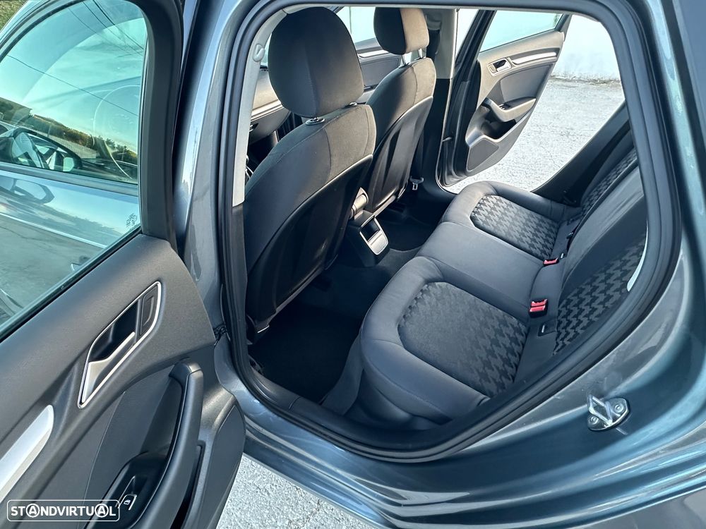 Audi A3 Sportback 1.6 TDI Attraction - 28