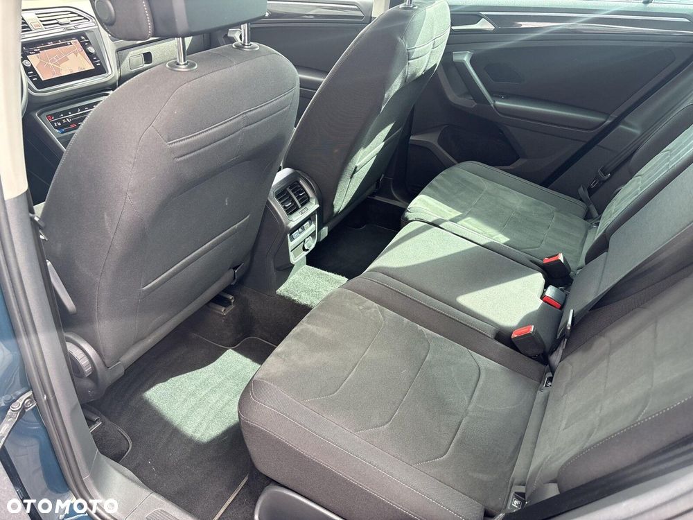 Volkswagen Tiguan - 20