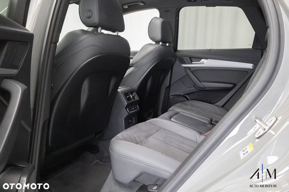 Audi Q5 40 TDI quattro S tronic S line - 23