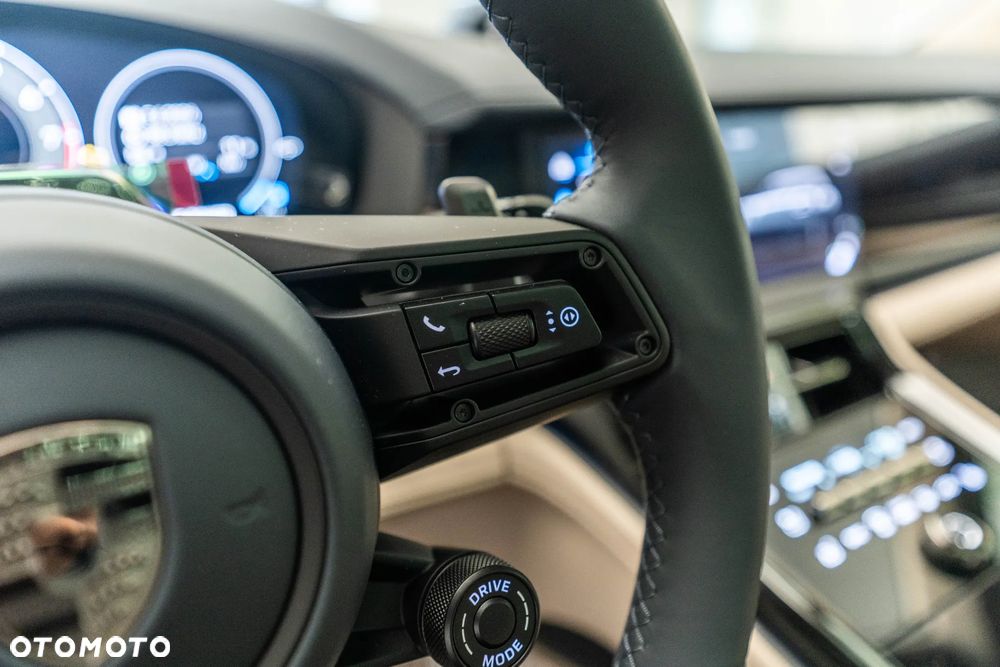 Porsche Panamera Turbo S E-Hybrid PHEV - 20