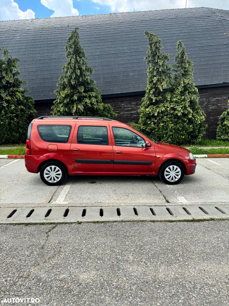 Dacia Logan MCV 1.6 16V Preference - 11