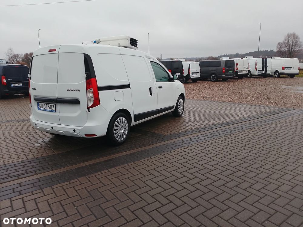 Dacia Dokker L2 Maxi Nowa Izoterma Chłodnia Mroźnia Grzanie drzwi boczne Carrier 220V Salon PL - 9