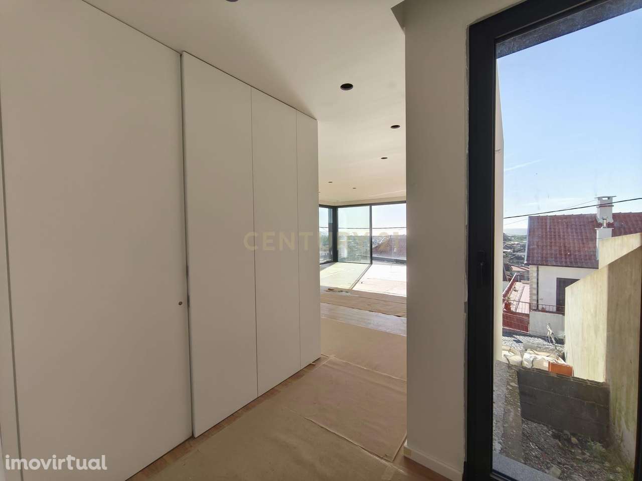 Casa em Construção em Braga, Esposende - 3 Quartos e Garagem - Grande imagem: 4/27