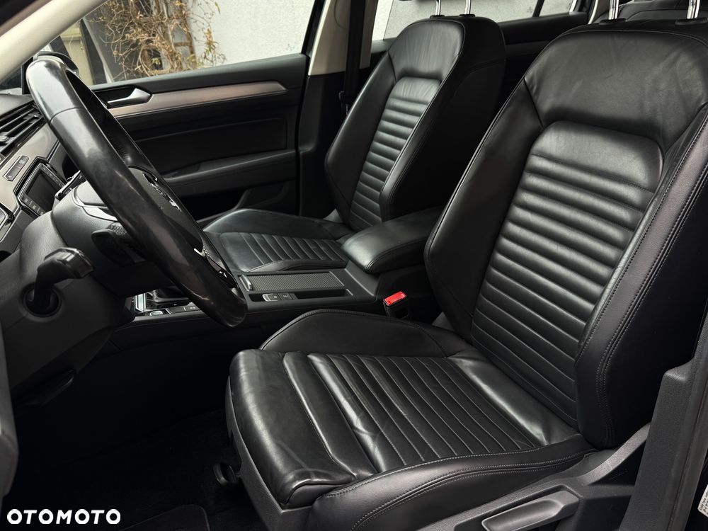 Volkswagen Passat 2.0 TDI (BlueMotion Technology) DSG Highline - 21