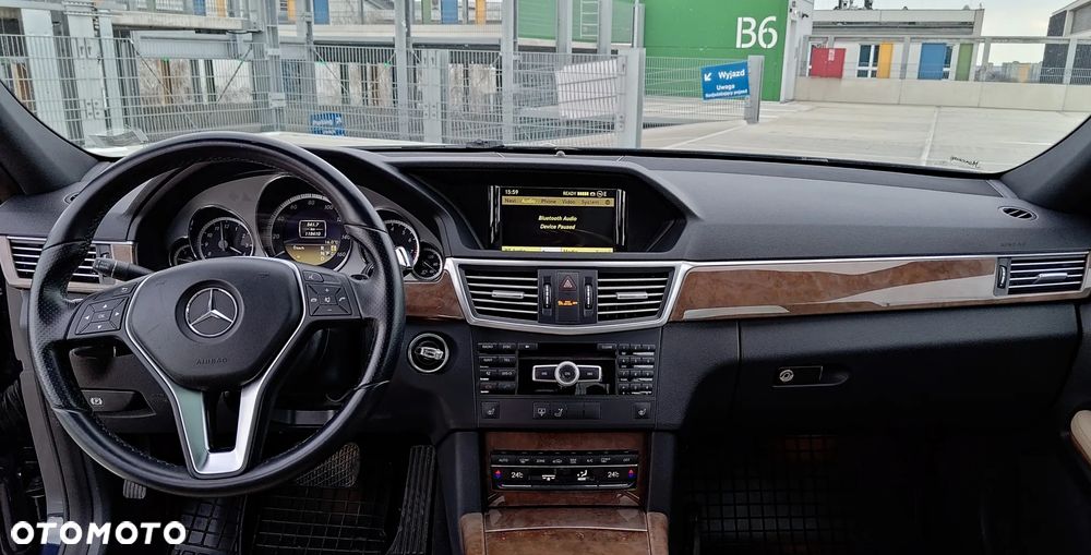 Mercedes-Benz Klasa E 350 4Matic 7G-TRONIC Elegance - 5