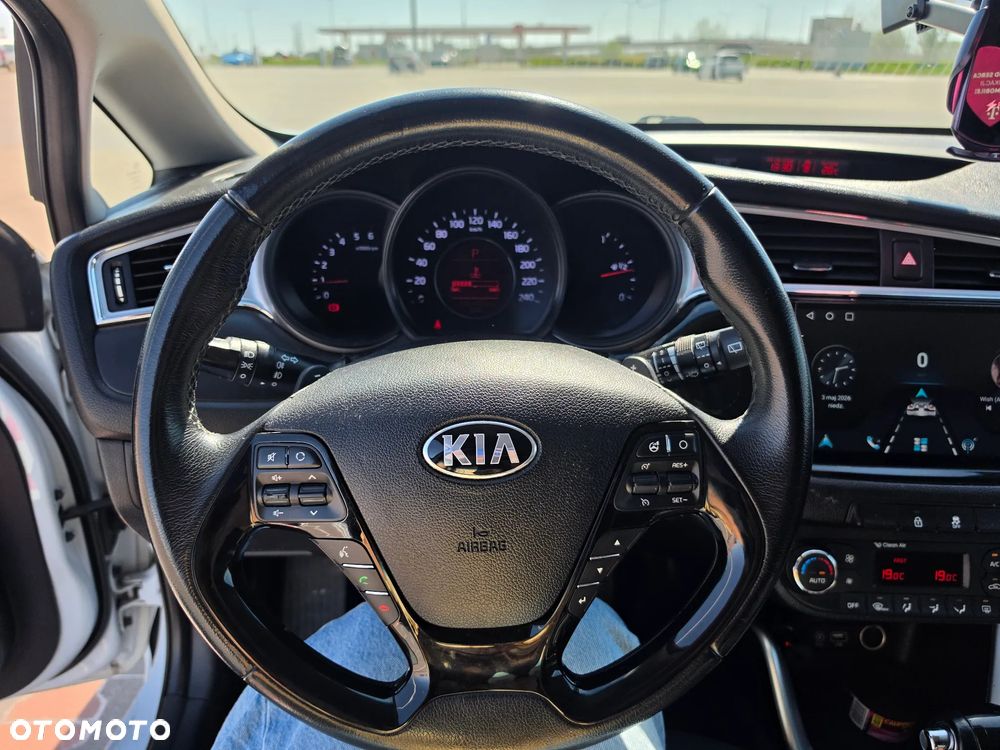 Kia Ceed 1.6 CRDi L DCT - 8
