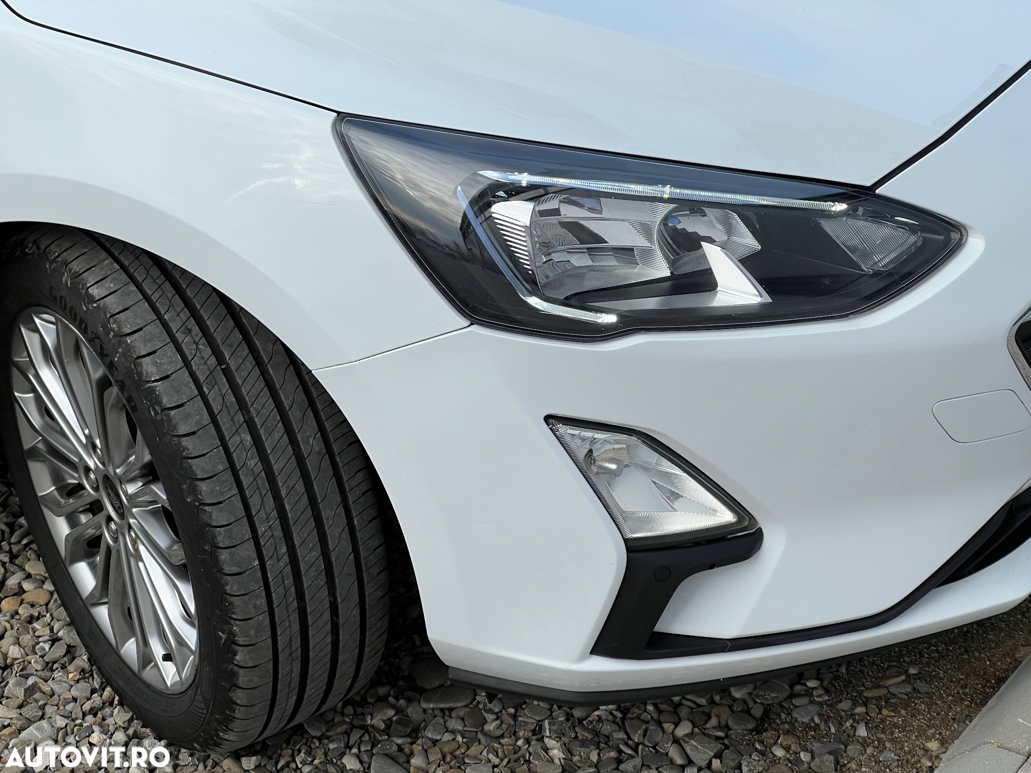 Ford Focus 1.5 EcoBlue Start-Stopp-System TITANIUM X - 34