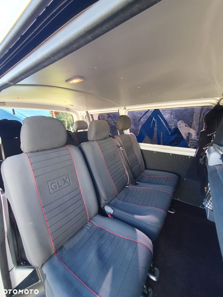 Volkswagen Transporter T5 TDI L1H1 Mixt - 16