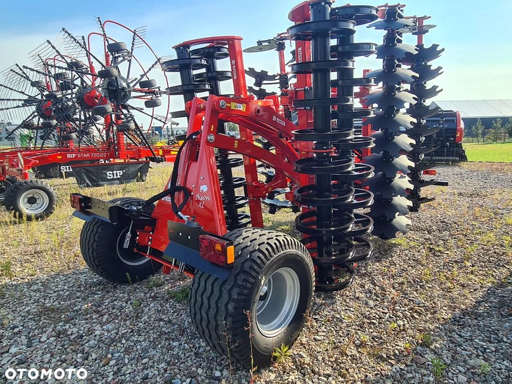 Inny AKPIL BISON XL 5,0 m - 8
