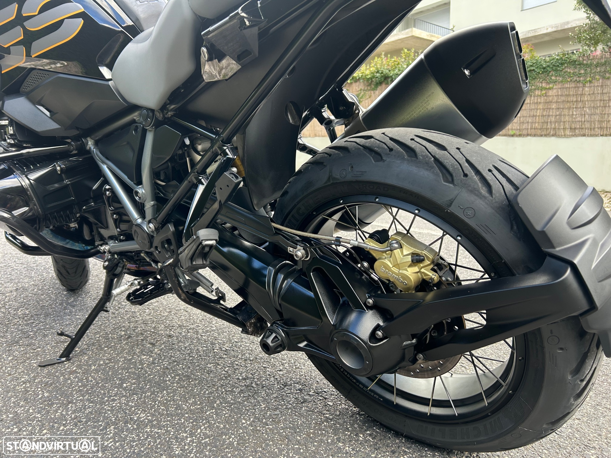 BMW R 1250 GS Exclusive Versão Low - 21