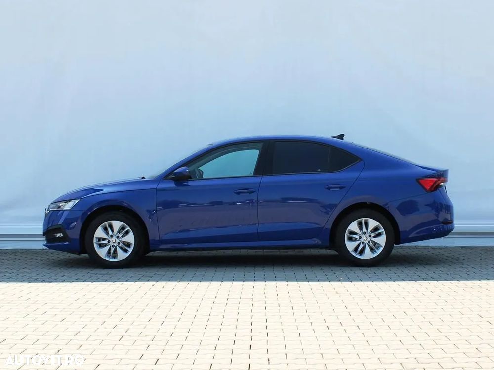 Skoda Octavia 2.0 TDI DSG Ambition - 2