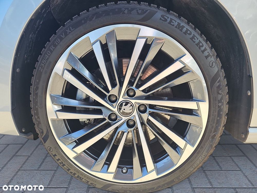 Skoda Superb - 25