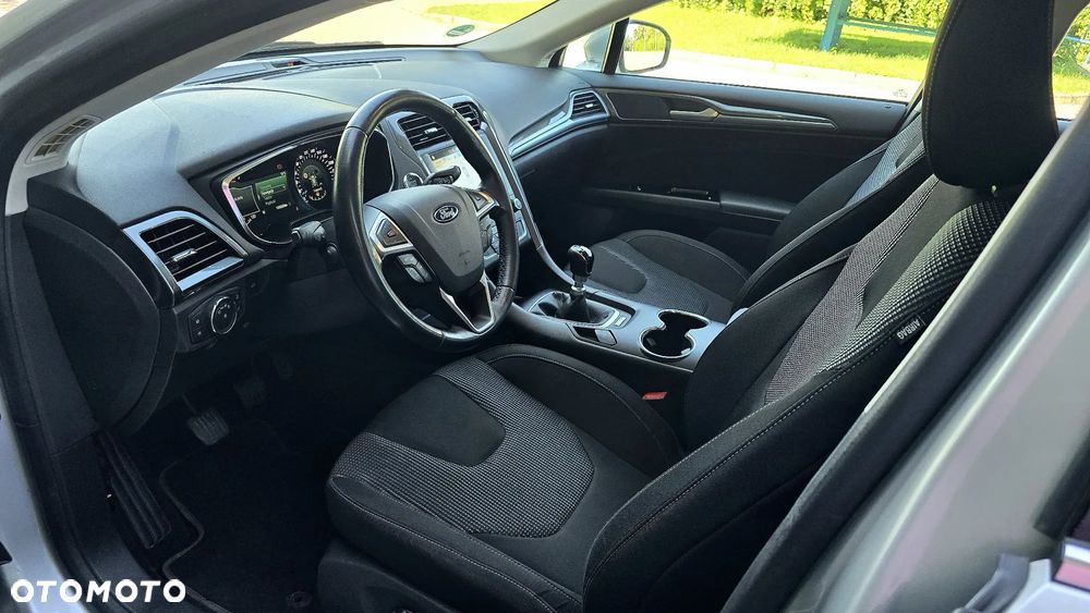 Ford Mondeo 2.0 EcoBlue Titanium - 20