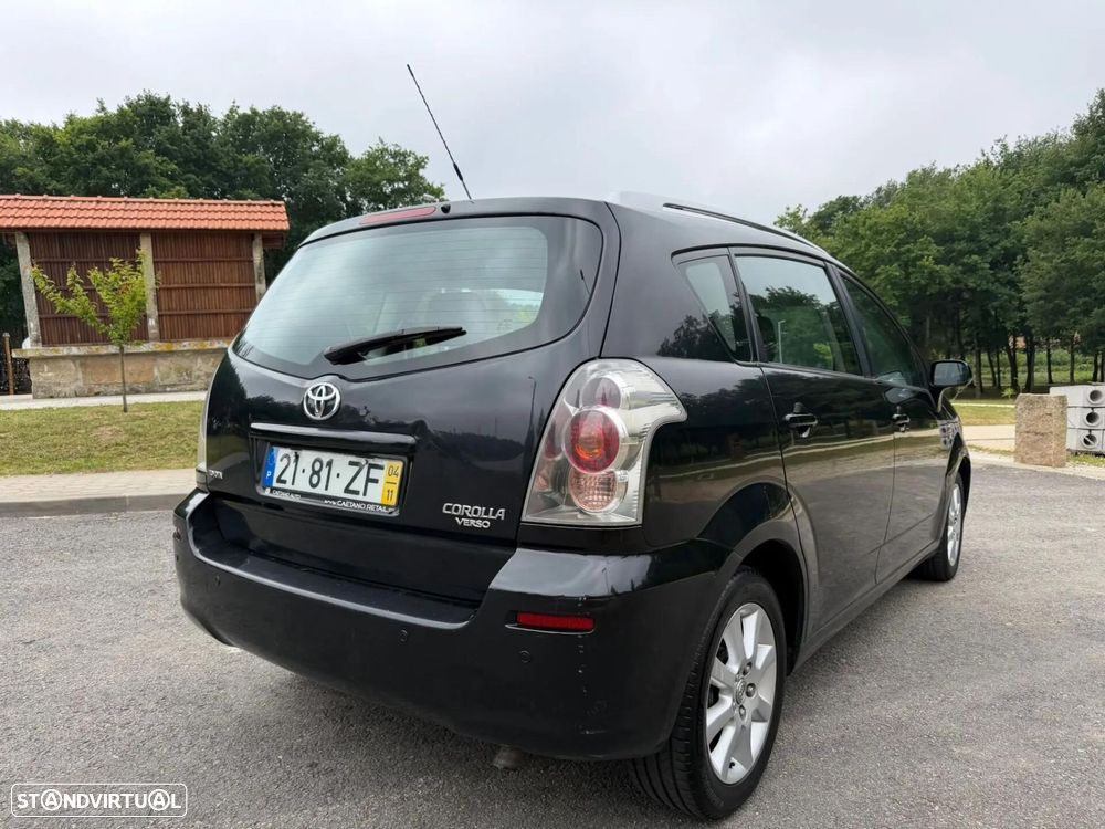 Toyota Corolla Verso - 5