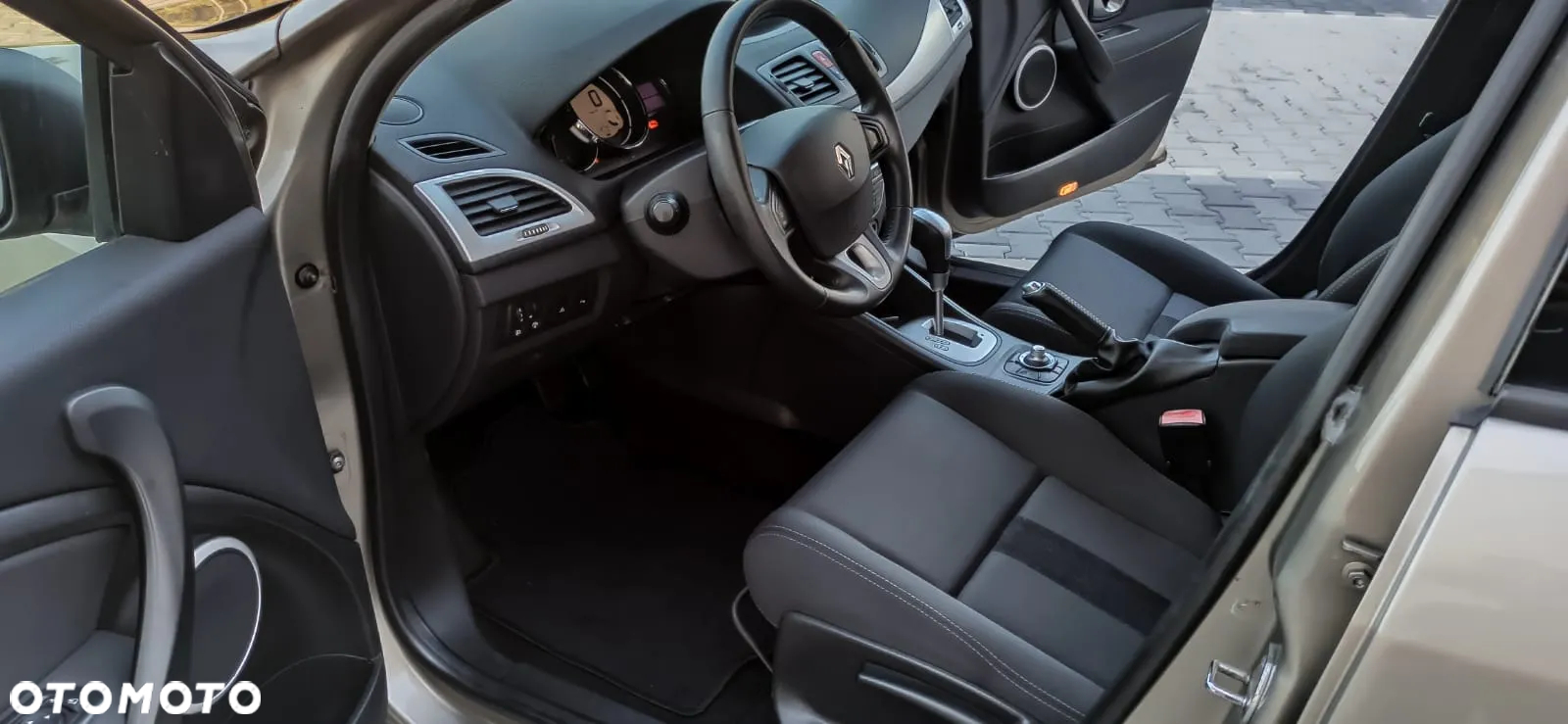 Renault Megane Grandtour 2.0 140 CVT Dynamique - 5