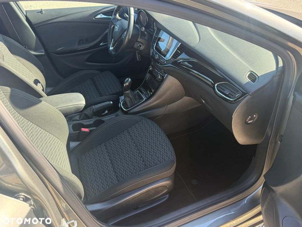 Opel Astra 1.6 T GPF Dynamic S&S - 33