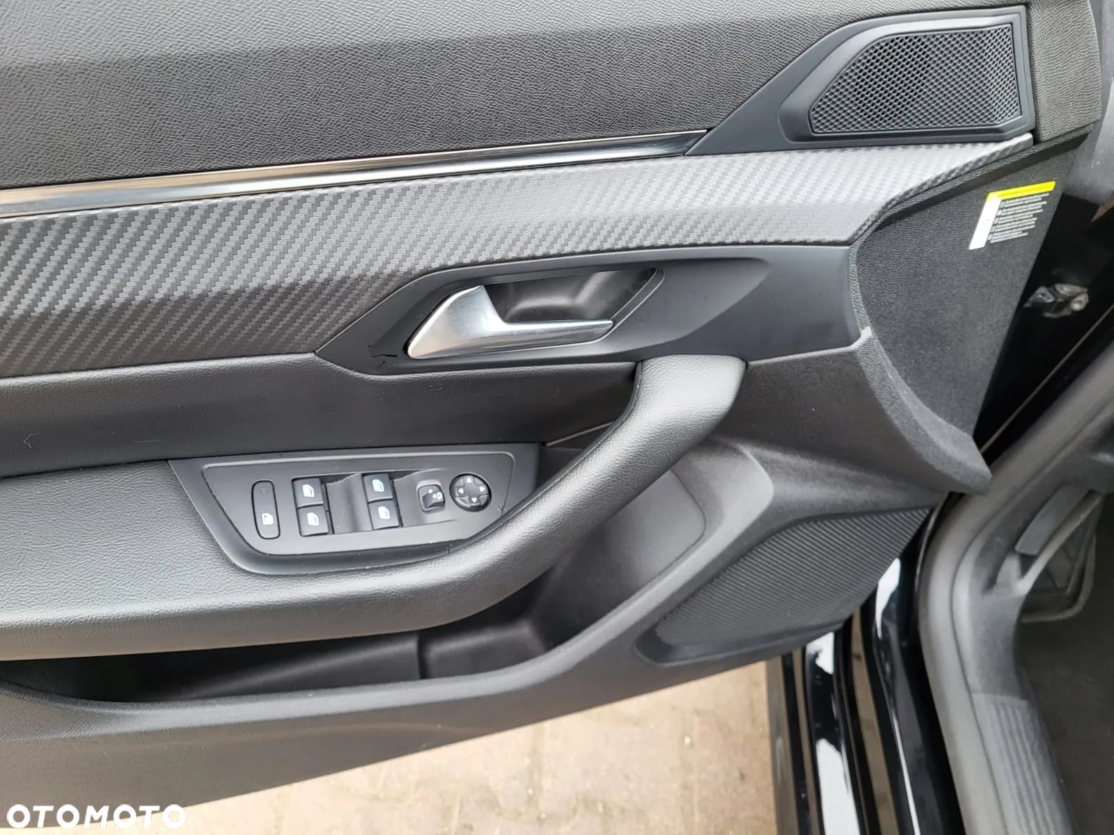 Peugeot 508 PureTech 180 EAT8 GT - 32