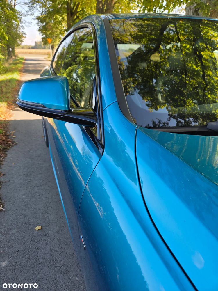 BMW Seria 2 218i M Sport - 9