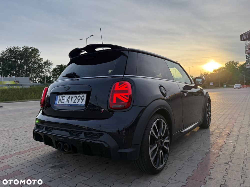 MINI Cooper S John Works Trim - 3