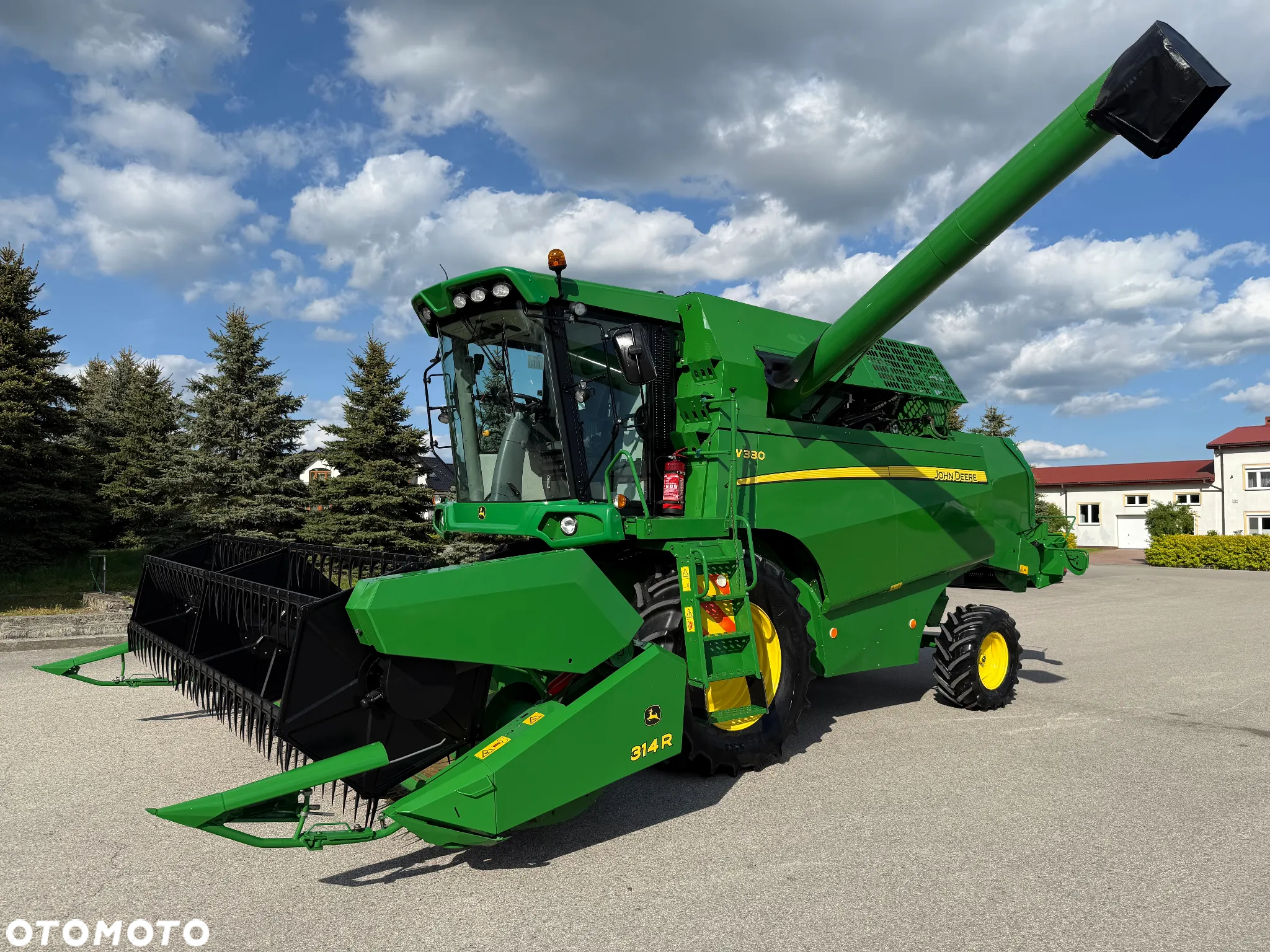 John Deere W 330 - 16