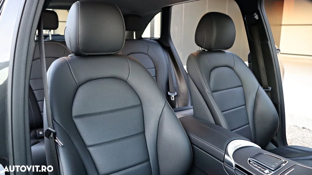 Mercedes-Benz GLC 300 e 4MATIC - 16