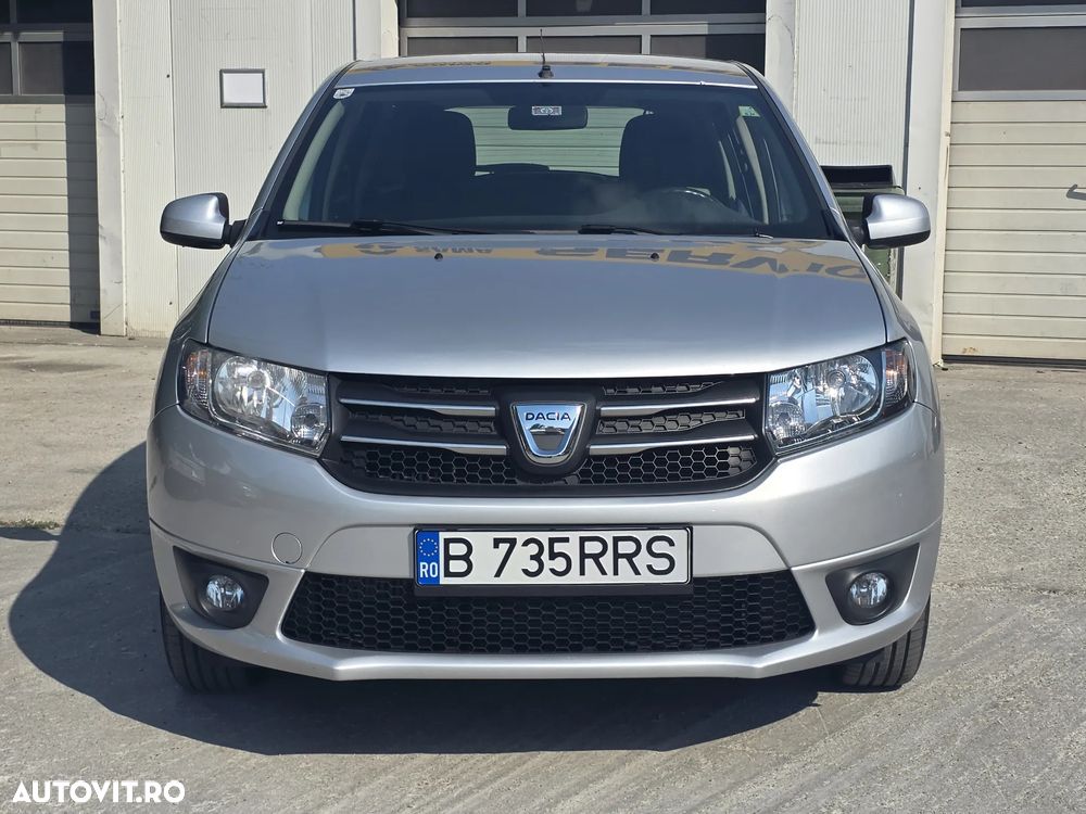 Dacia Sandero TCe 90 S&S Celebration - 3