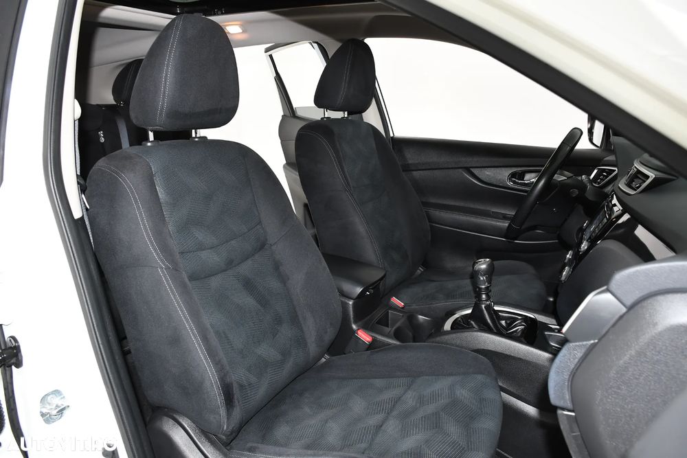 Nissan X-Trail 1.6 dCi N-Connecta - 13