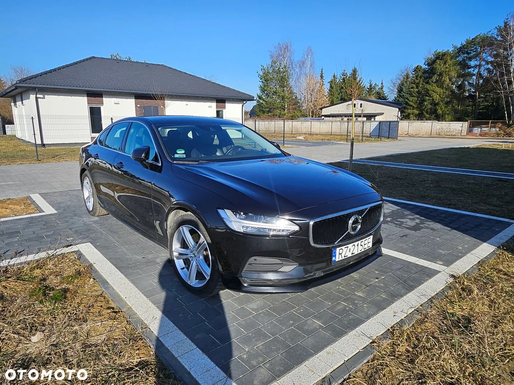 Volvo S90 D4 Momentum - 1
