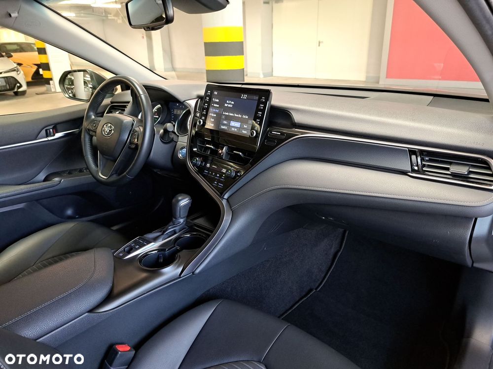 Toyota Camry 2.5 Hybrid Prestige CVT - 17