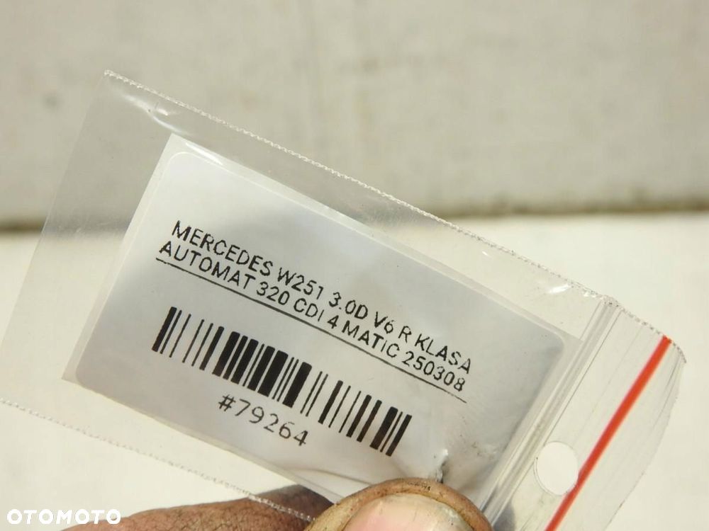 RAMIE WYCIERACZKI PRAWE MERCEDES R W251 A2518200840 - 4