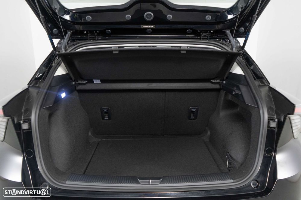 MG MG4 51 kWh Standard - 12