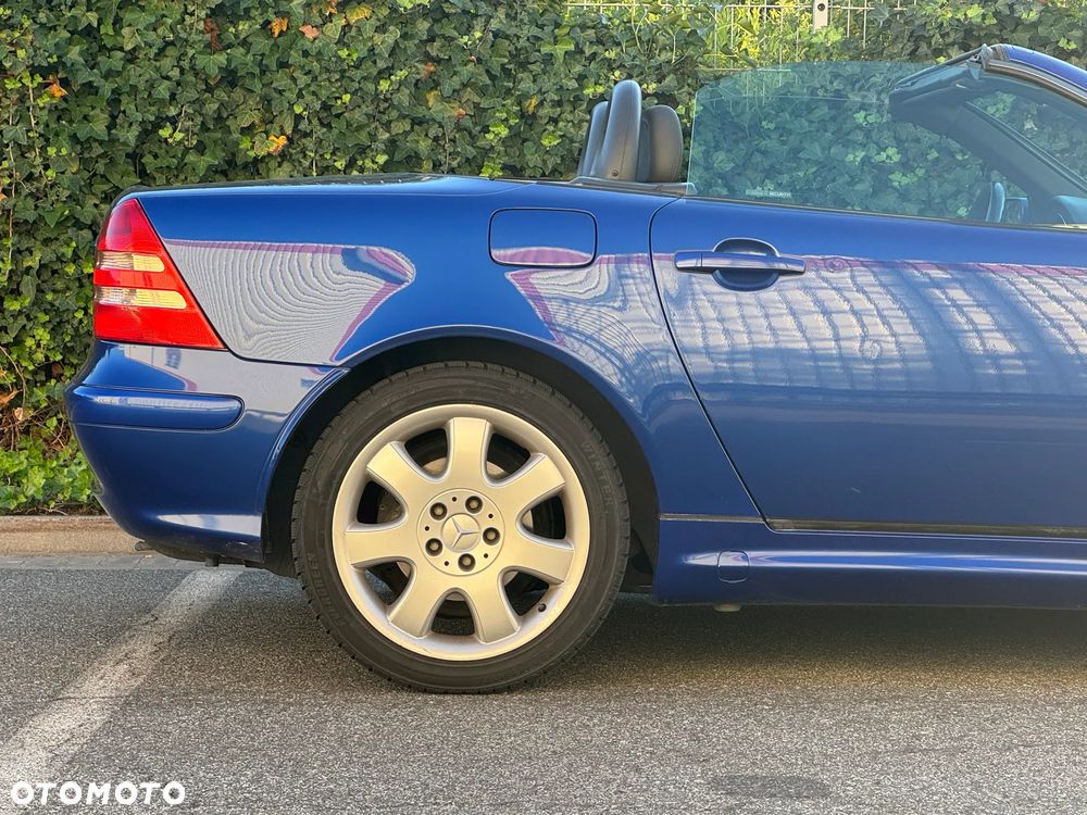 Mercedes-Benz SLK - 12