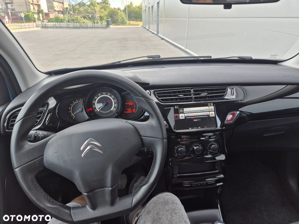Citroën C3 1.2 PureTech Selection - 26