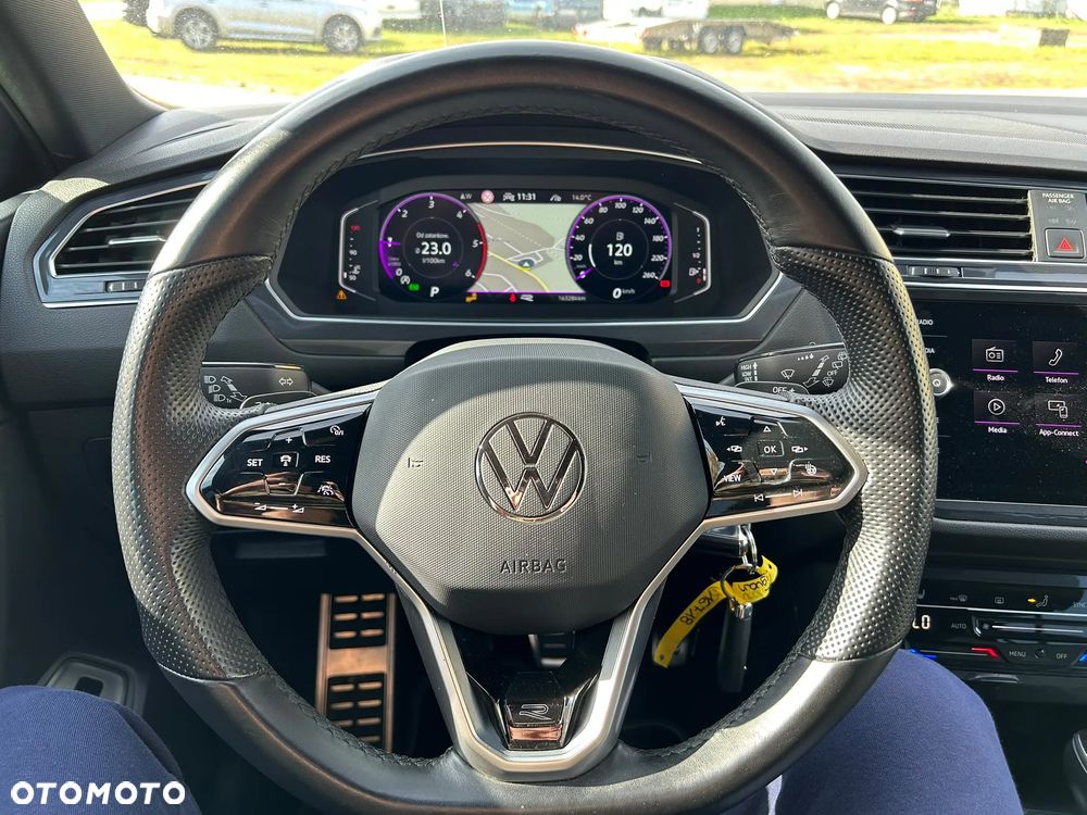 Volkswagen Tiguan 2.0 TDI SCR 4MotION DSG R-Line - 17