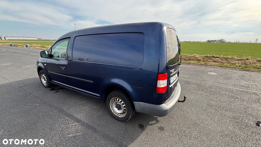 Volkswagen Caddy Maxi - 12