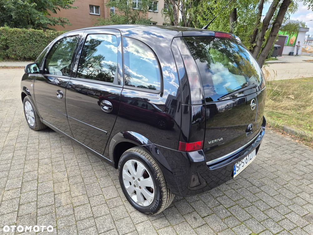 Opel Meriva 1.4 Cosmo - 9